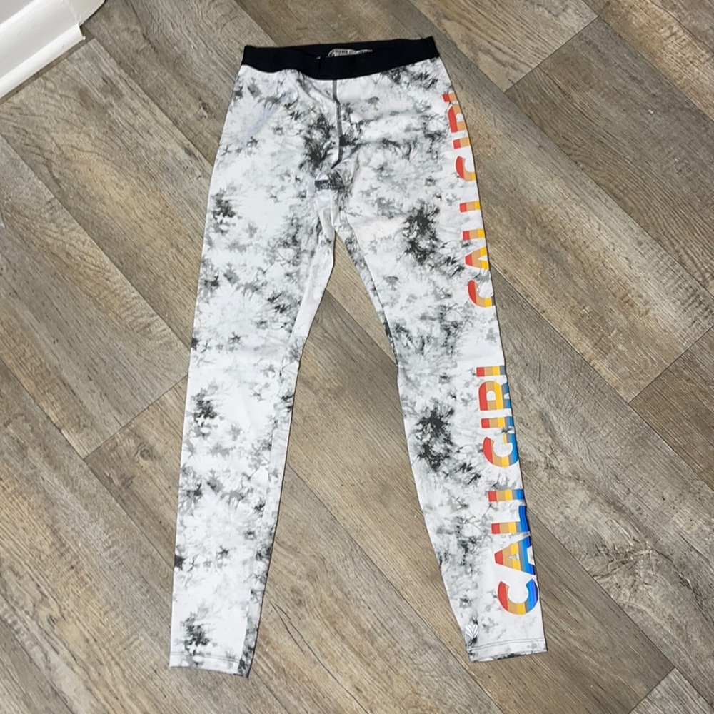 Athletic pants